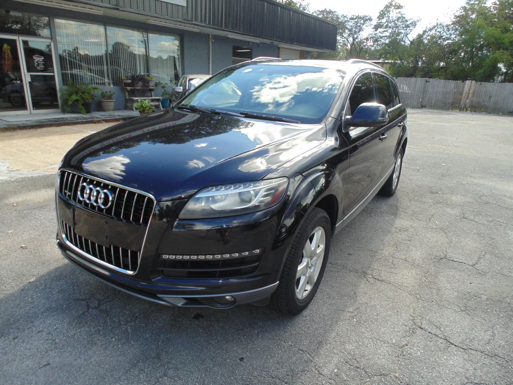 Photo 3 of this AUDI Q7
