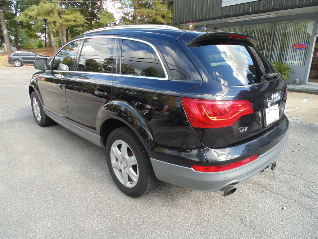 Photo 9 of this AUDI Q7