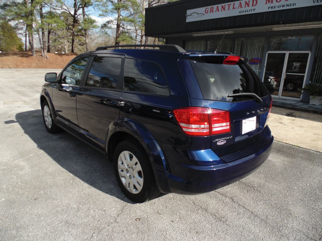 Photo 8 of this DODGE JOURNEY