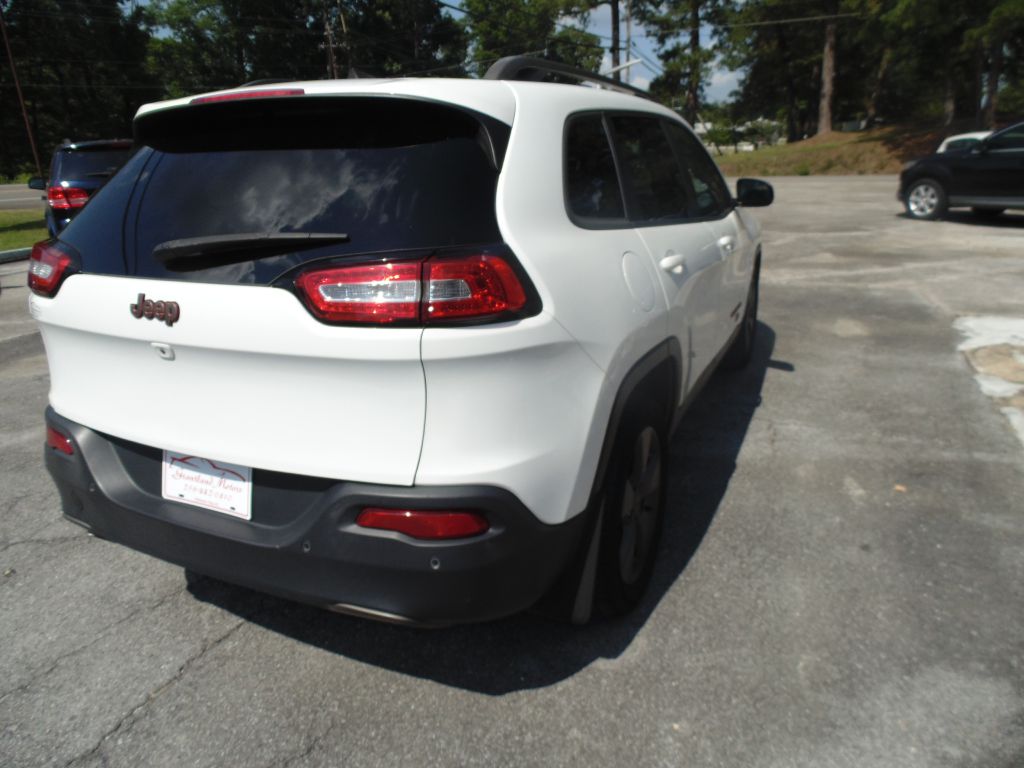 Photo 6 of this JEEP CHEROKEE