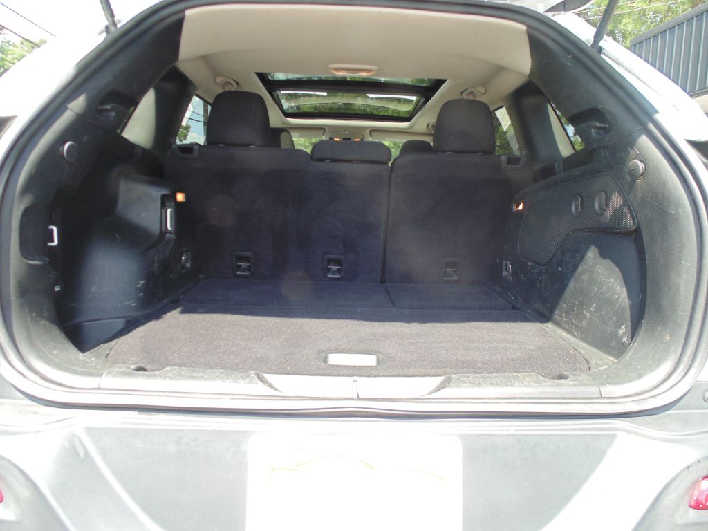 Photo 12 of this JEEP CHEROKEE