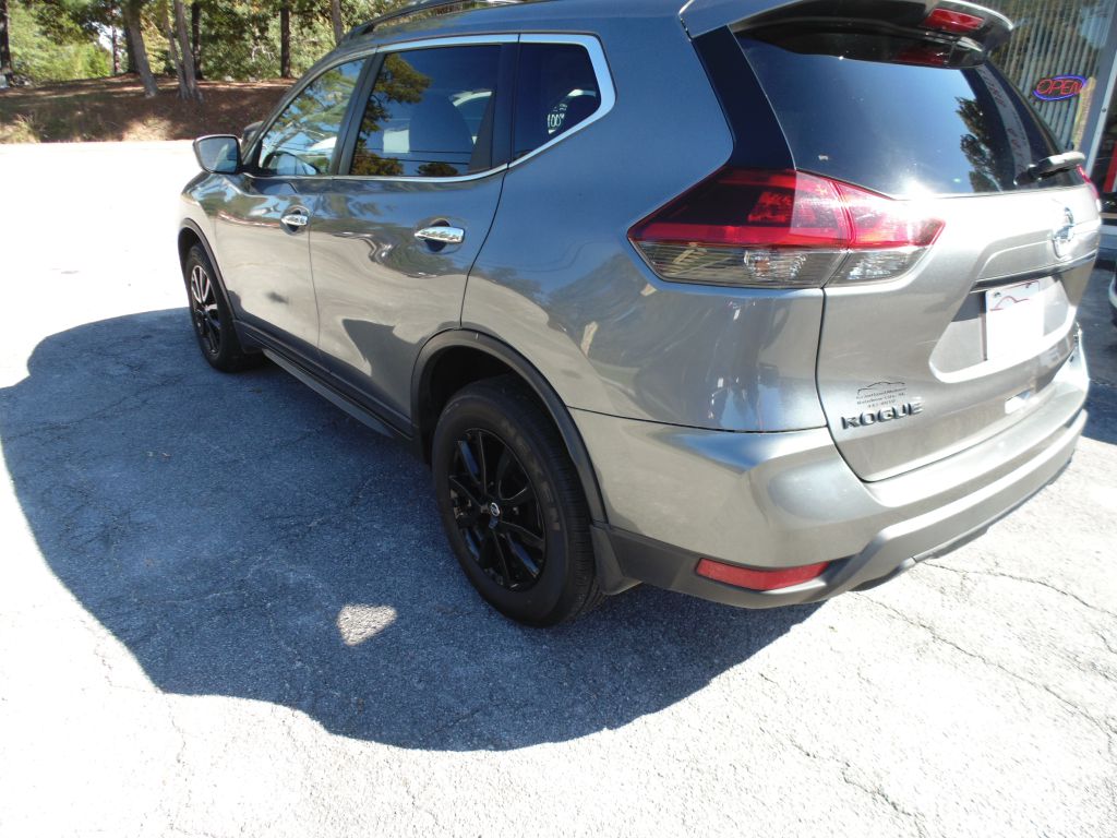Photo 8 of this NISSAN ROGUE