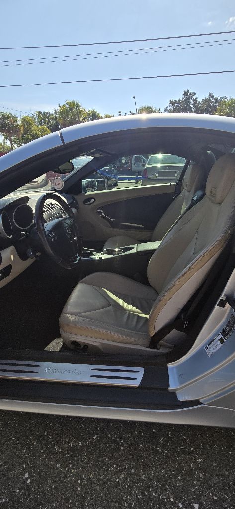 Photo 9 of this MERCEDES-BENZ SLK