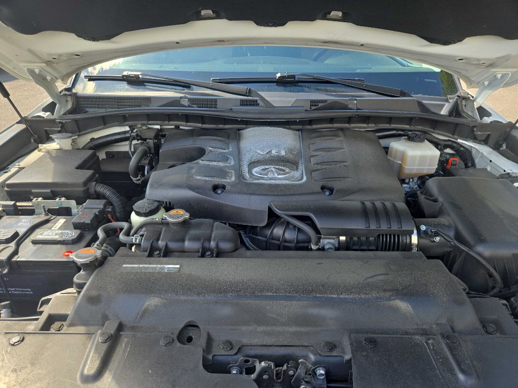 Photo 9 of this INFINITI QX80