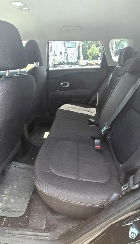 Photo 6 of this KIA SOUL