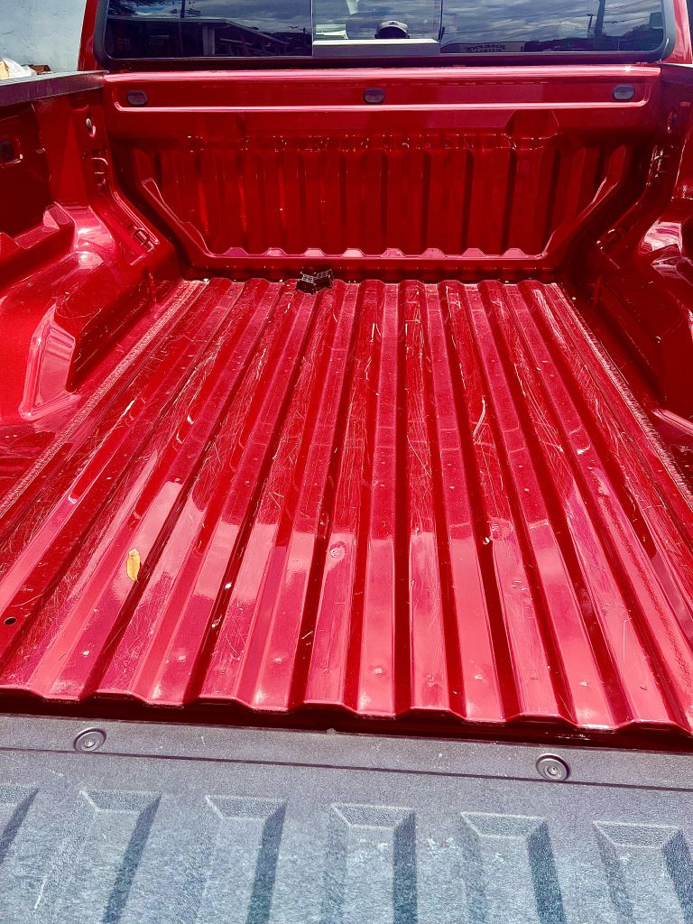 Photo 5 of this CHEVROLET COLORADO