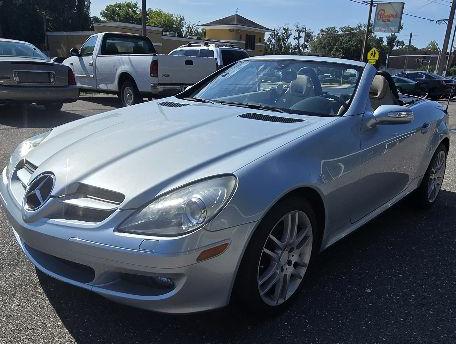 Photo 6 of this MERCEDES-BENZ SLK