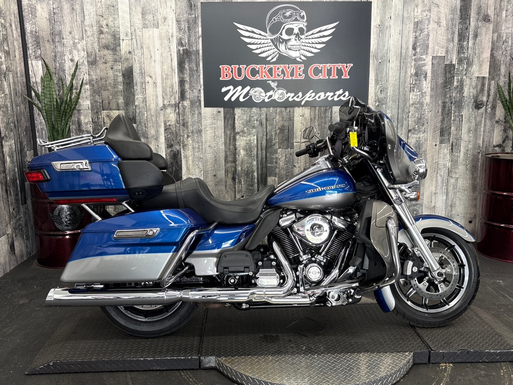 Photo of 2017 HARLEY-DAVIDSON FLHTK