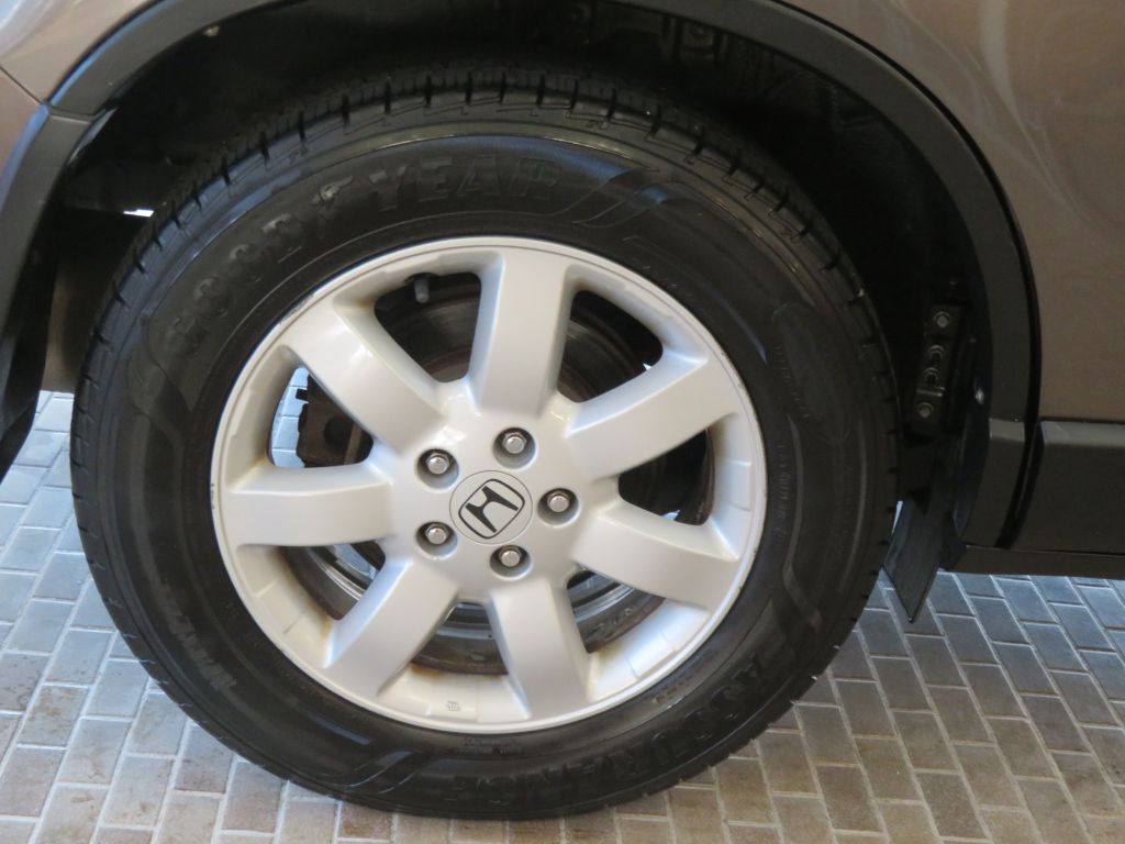 Photo 6 of this HONDA CR-V