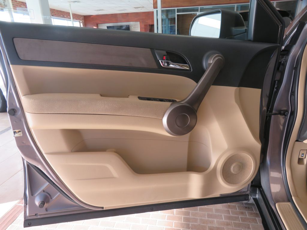 Photo 10 of this HONDA CR-V