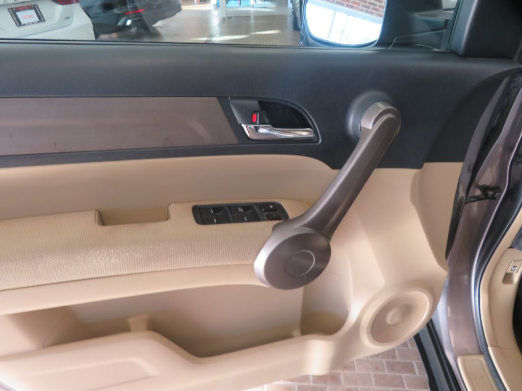 Photo 11 of this HONDA CR-V