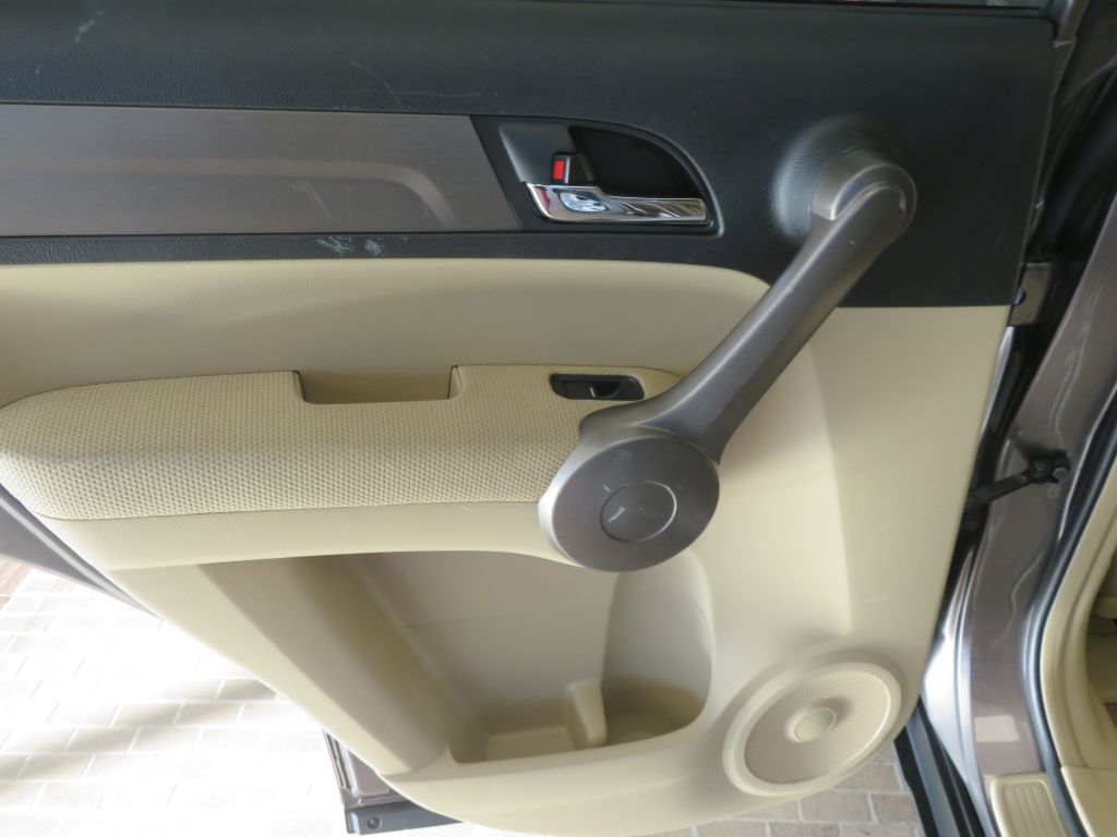 Photo 15 of this HONDA CR-V