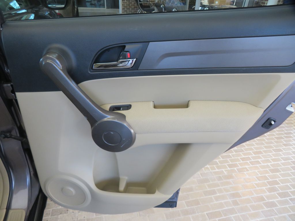 Photo 18 of this HONDA CR-V