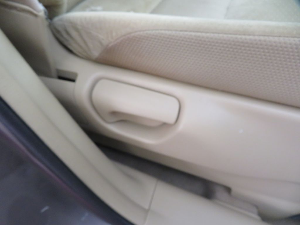 Photo 23 of this HONDA CR-V