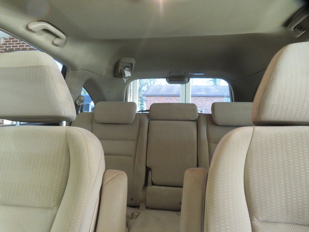 Photo 33 of this HONDA CR-V