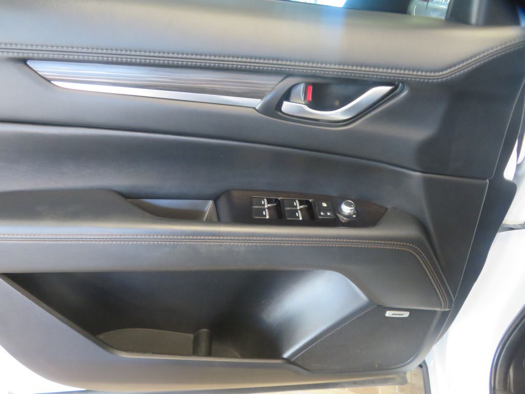 Photo 14 of this MAZDA CX-5
