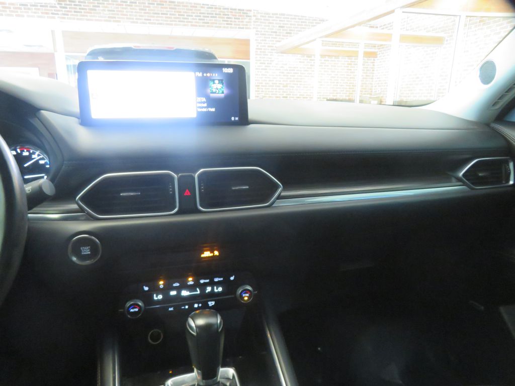 Photo 36 of this MAZDA CX-5
