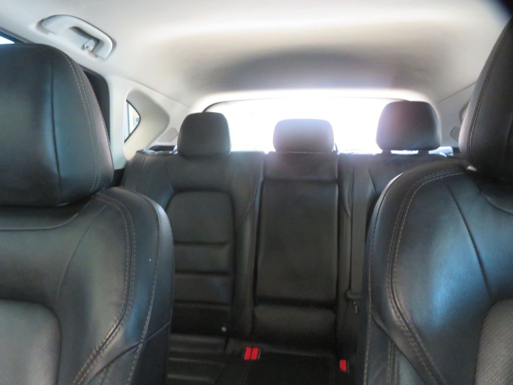 Photo 47 of this MAZDA CX-5