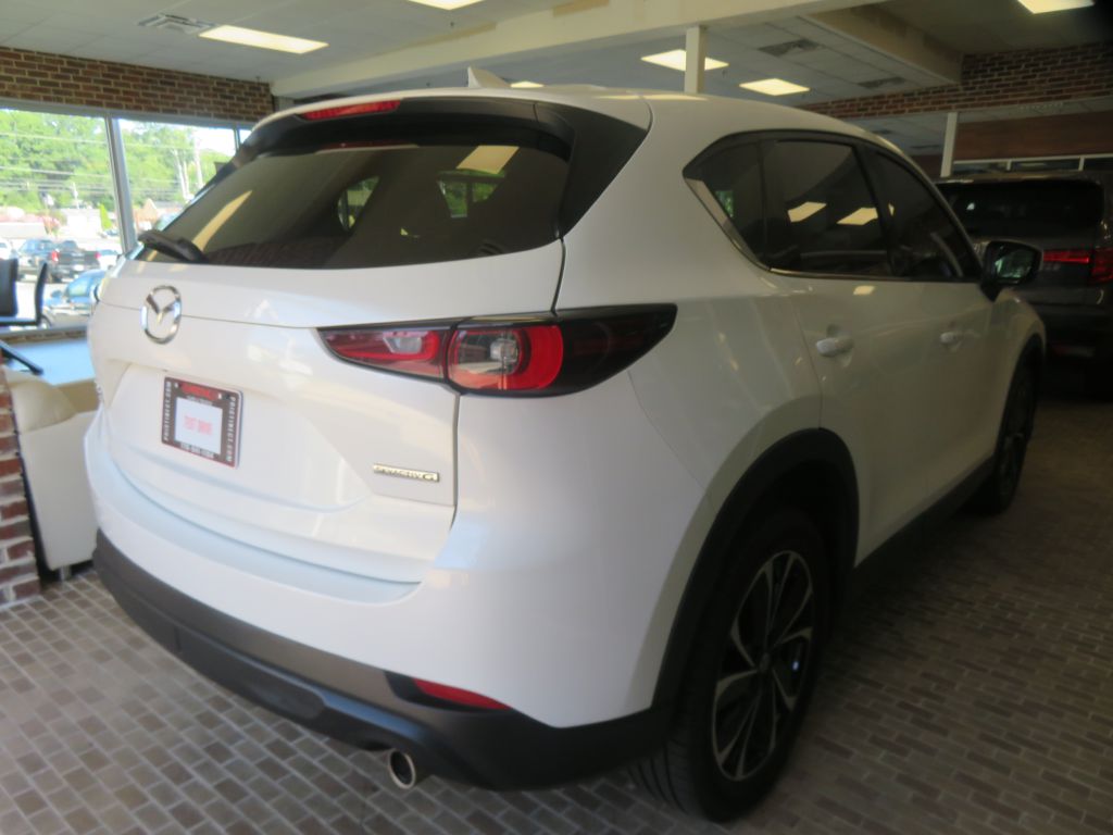Photo 63 of this MAZDA CX-5