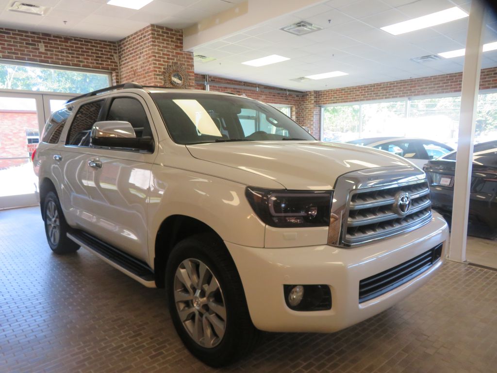 Photo 3 of this TOYOTA SEQUOIA