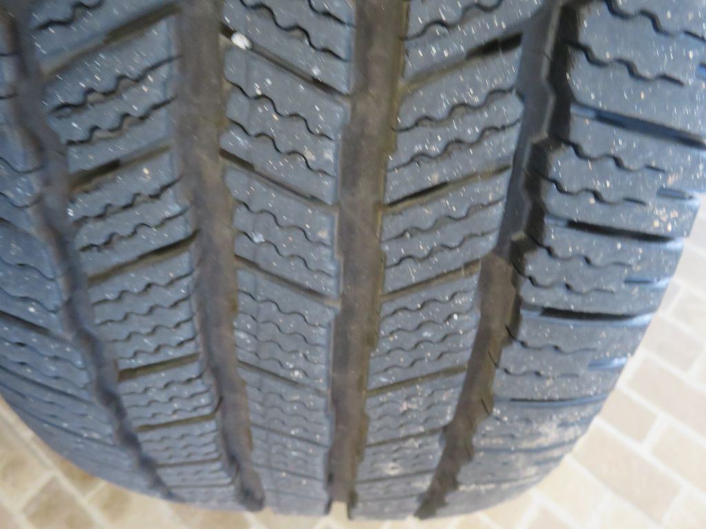 Photo 12 of this TOYOTA SEQUOIA
