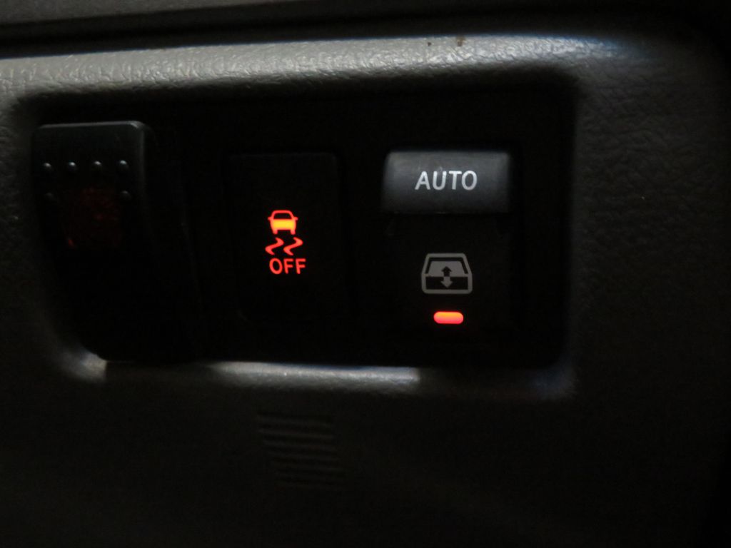 Photo 48 of this TOYOTA SEQUOIA