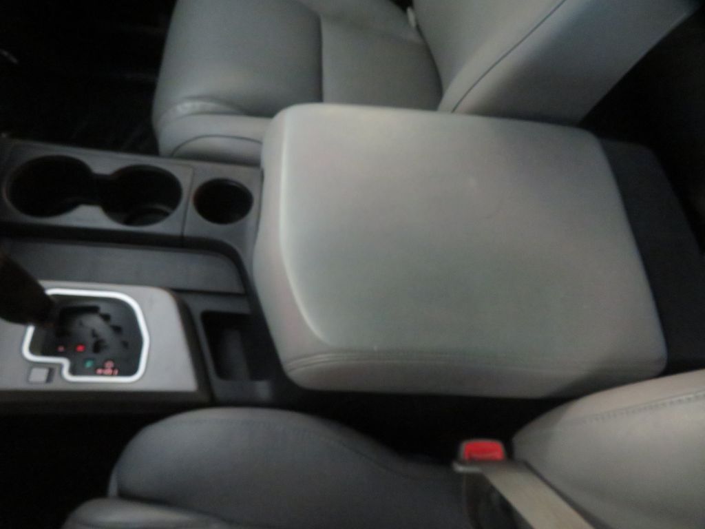 Photo 51 of this TOYOTA SEQUOIA