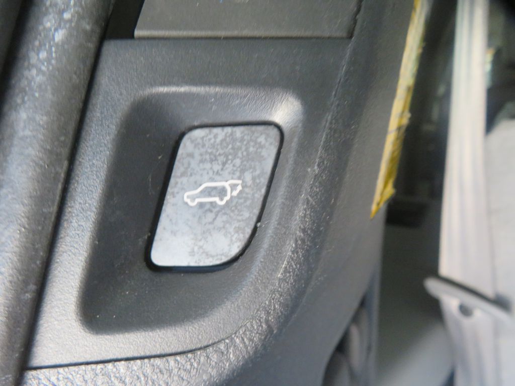 Photo 61 of this TOYOTA SEQUOIA