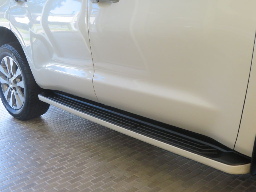 Photo 67 of this TOYOTA SEQUOIA