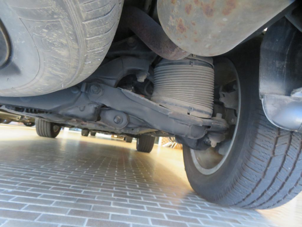 Photo 75 of this TOYOTA SEQUOIA