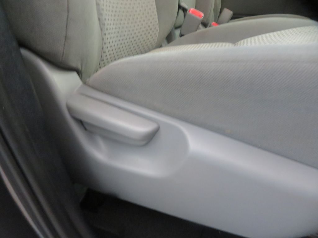 Photo 24 of this TOYOTA TUNDRA
