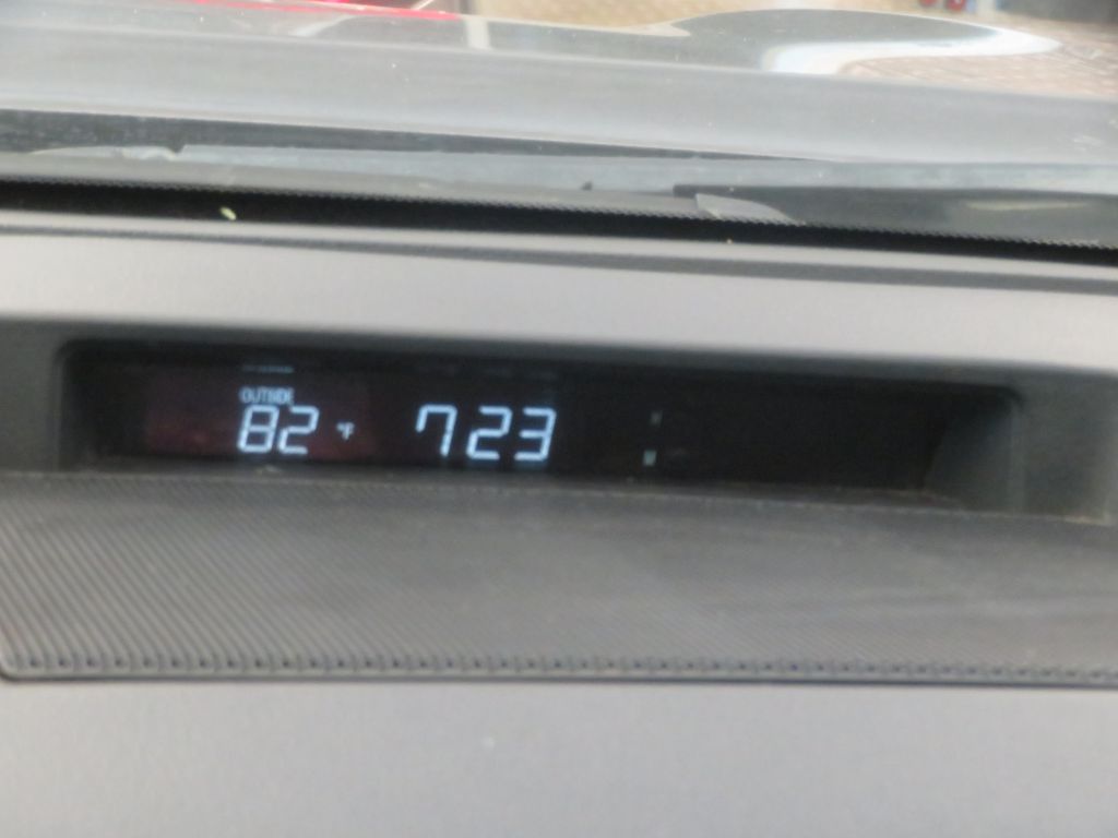 Photo 33 of this TOYOTA TUNDRA