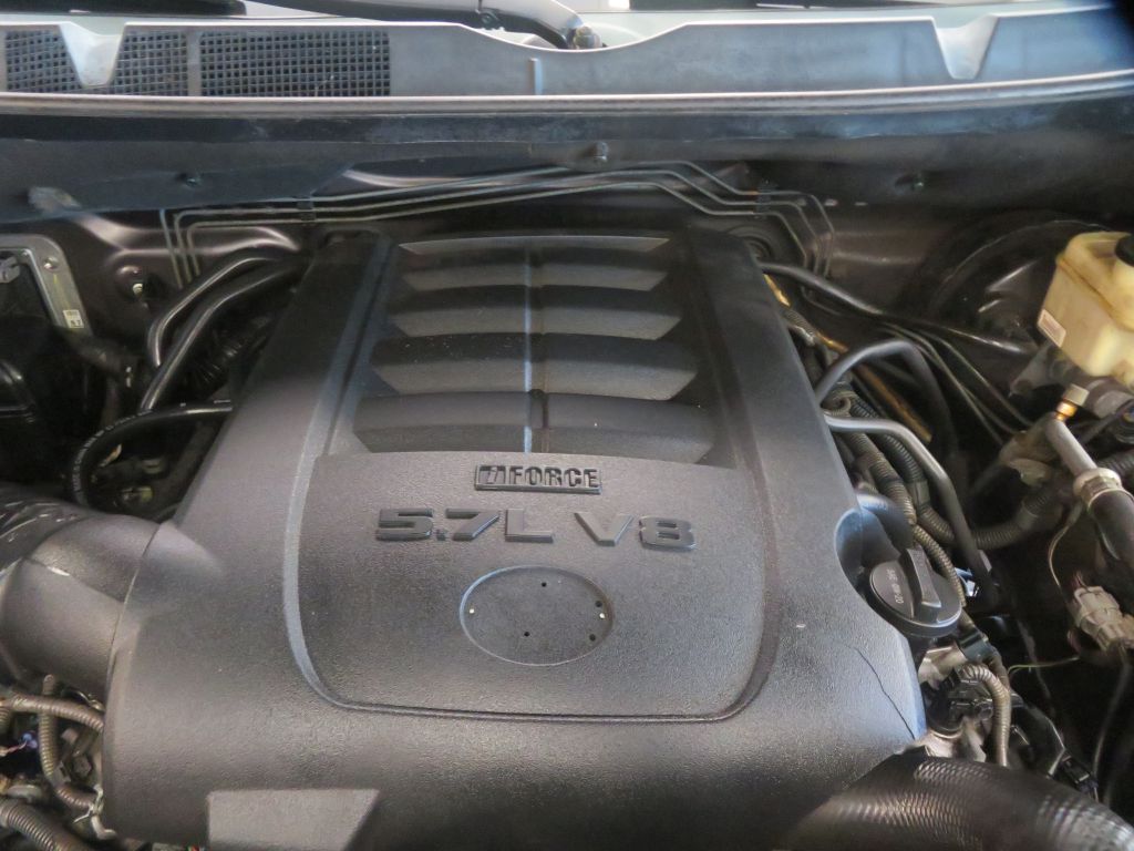Photo 48 of this TOYOTA TUNDRA