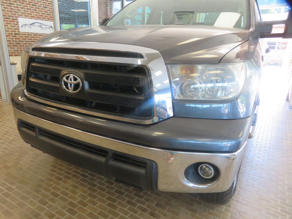 Photo 53 of this TOYOTA TUNDRA