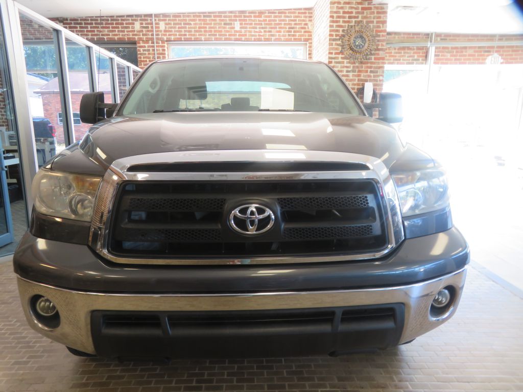 Photo 54 of this TOYOTA TUNDRA