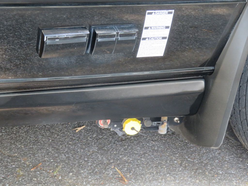 Photo 109 of this MERCEDES-BENZ SPRINTER 170 XD