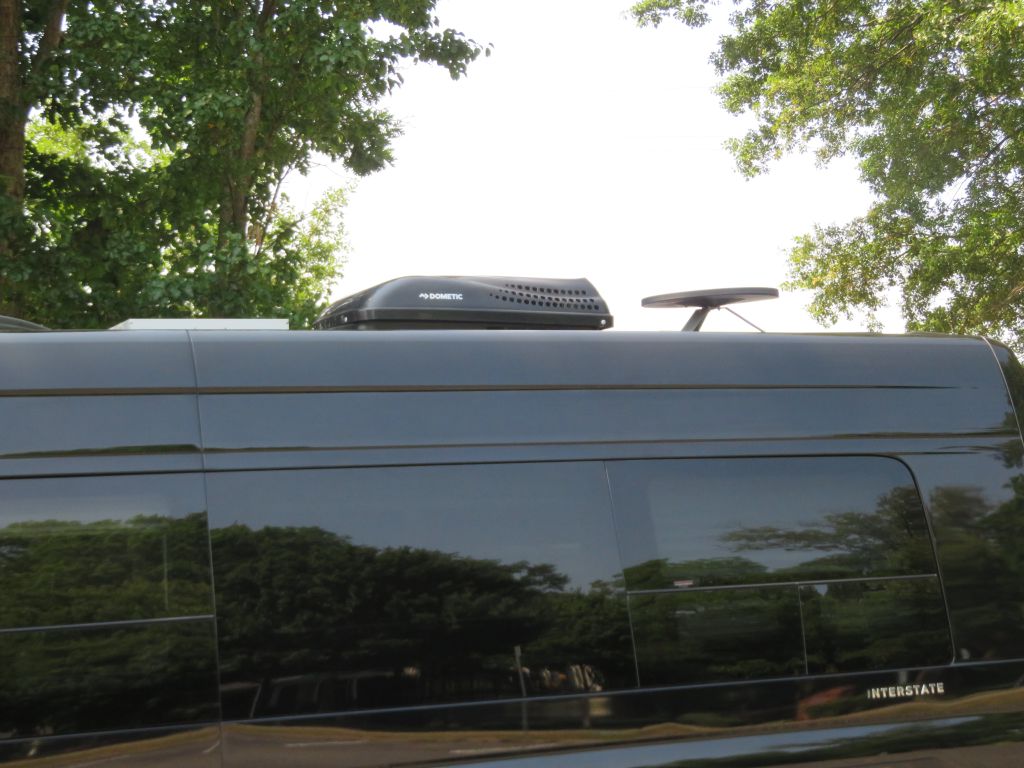 Photo 121 of this MERCEDES-BENZ SPRINTER 170 XD