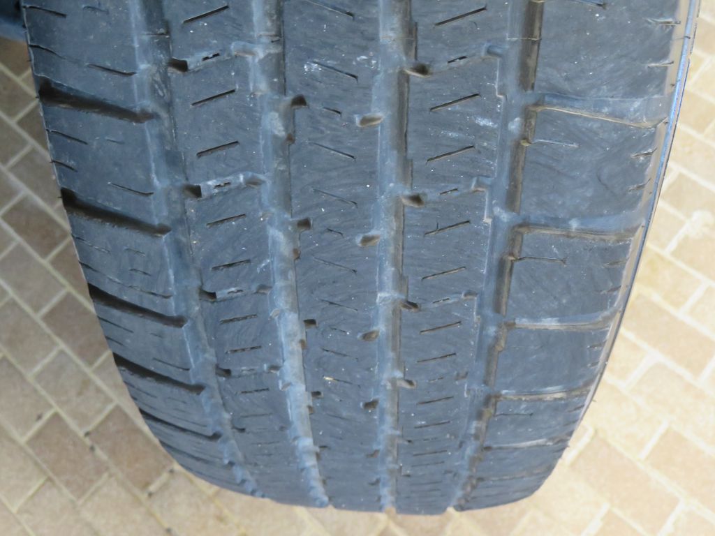 Photo 12 of this TOYOTA TACOMA
