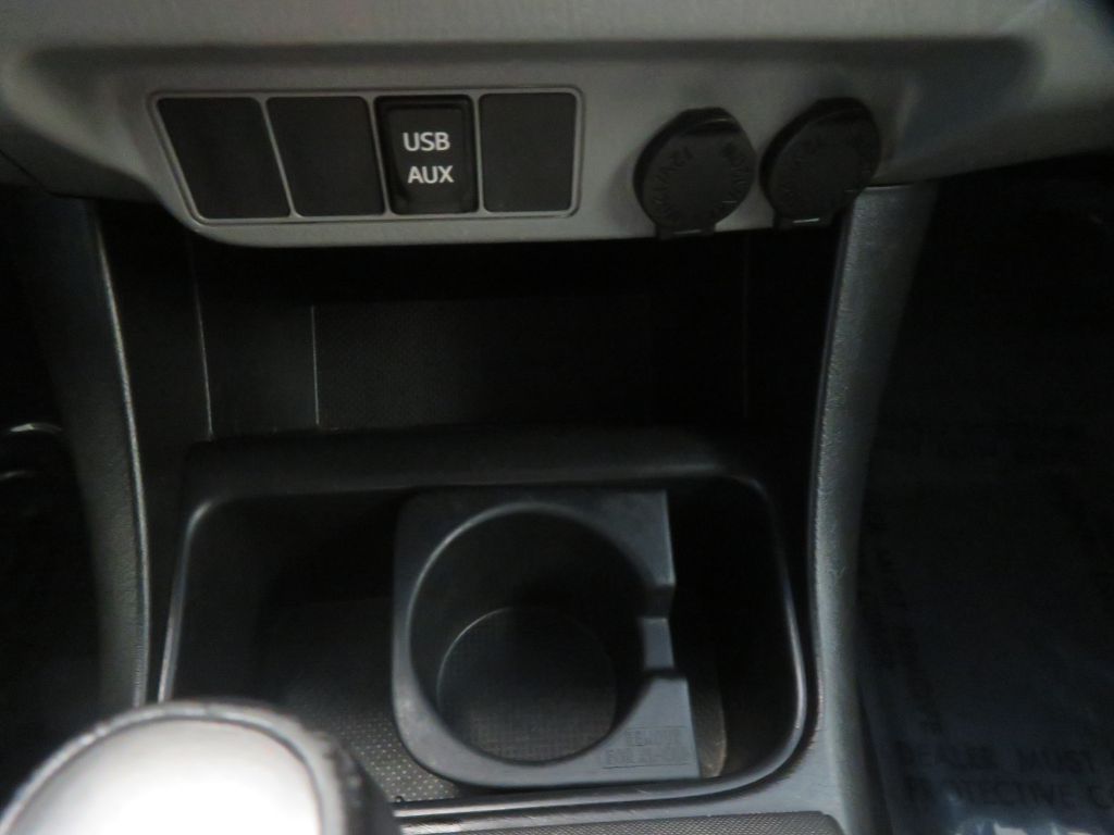 Photo 39 of this TOYOTA TACOMA