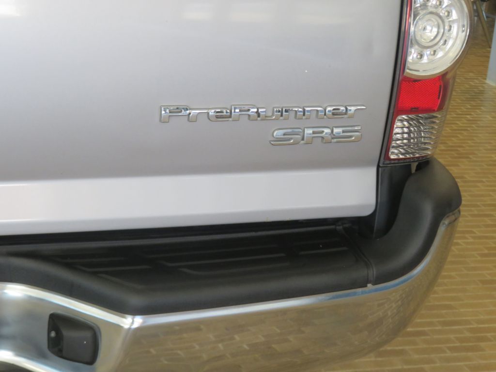 Photo 67 of this TOYOTA TACOMA