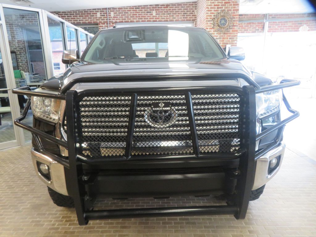 Photo 2 of this TOYOTA TUNDRA