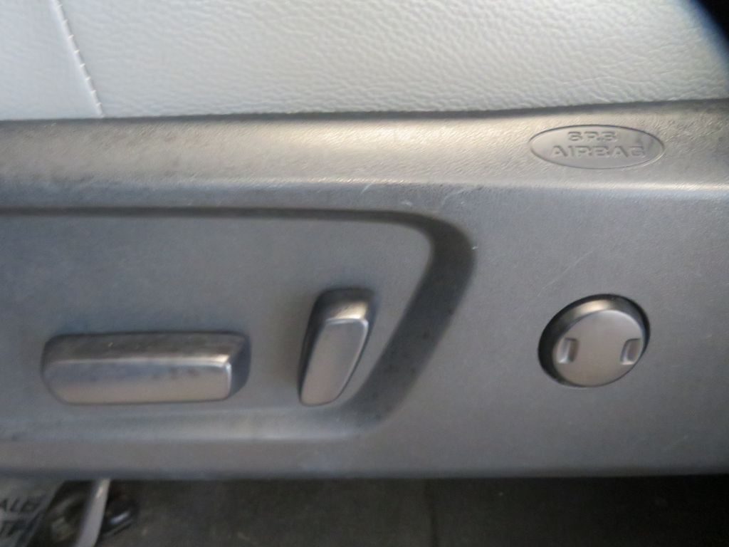 Photo 16 of this TOYOTA TUNDRA