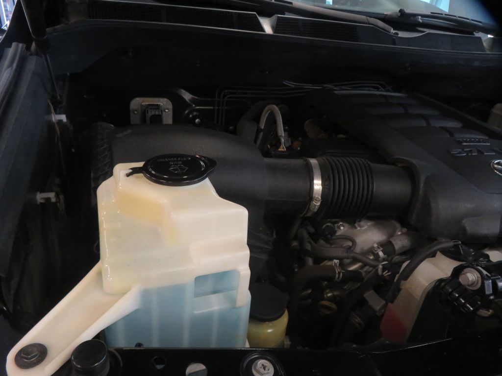 Photo 57 of this TOYOTA TUNDRA