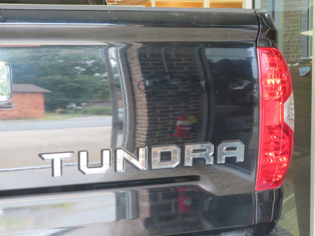 Photo 70 of this TOYOTA TUNDRA