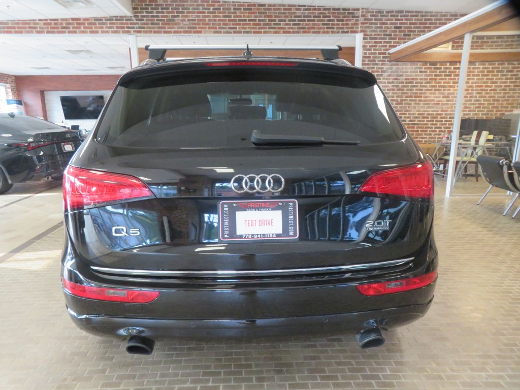 Photo 5 of this AUDI Q5