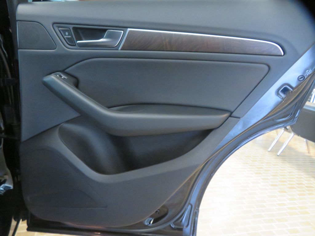 Photo 20 of this AUDI Q5