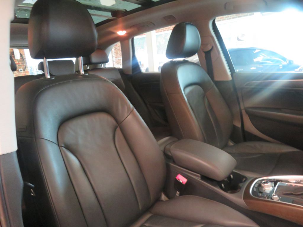 Photo 27 of this AUDI Q5