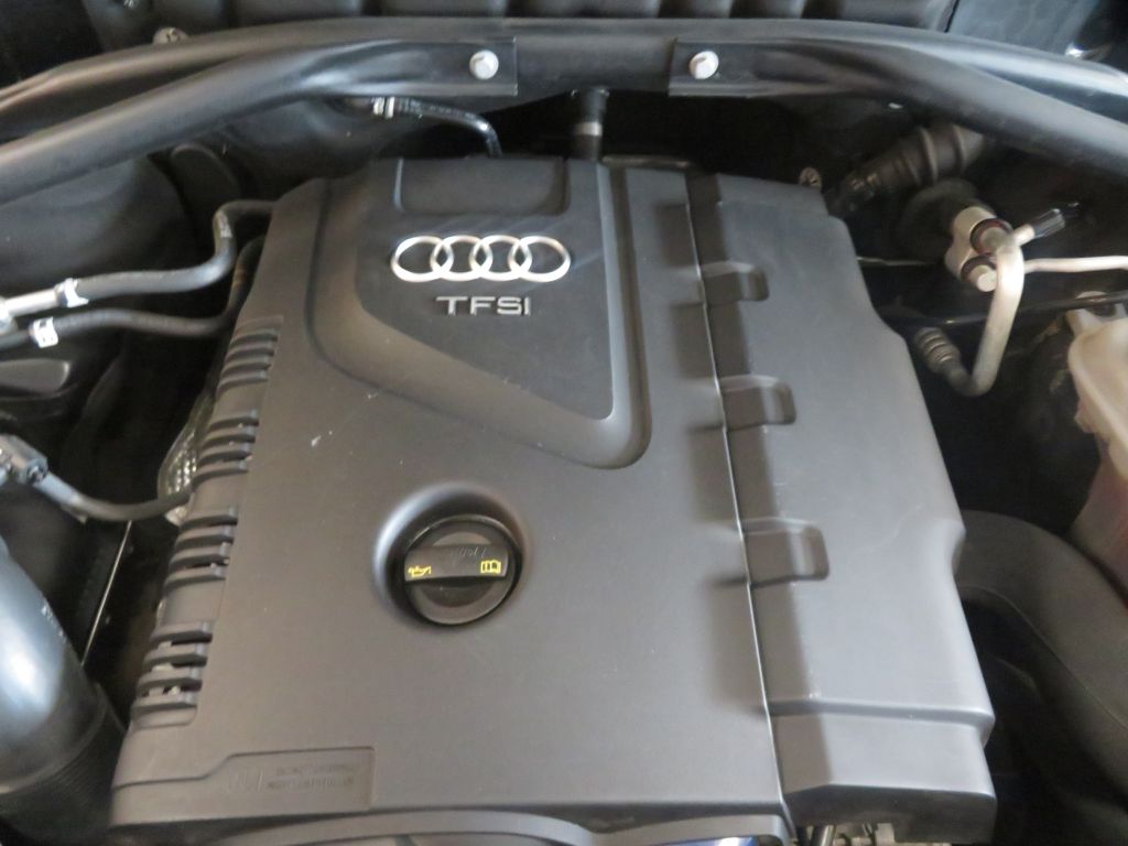 Photo 51 of this AUDI Q5