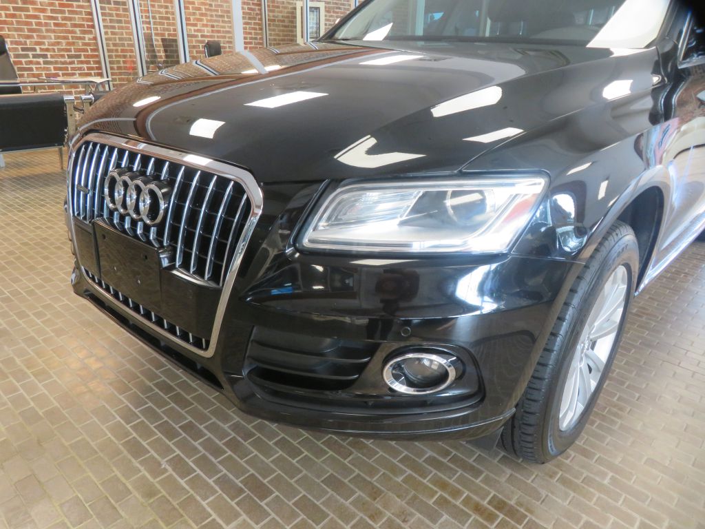 Photo 56 of this AUDI Q5