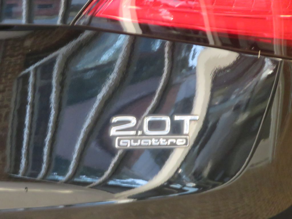 Photo 64 of this AUDI Q5